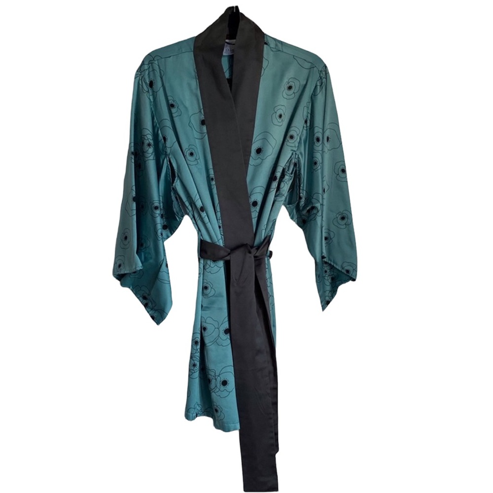 SIMON CHANG KIMONO